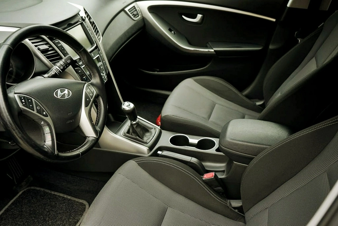 Hyundai i30 - Zdjęcie 17