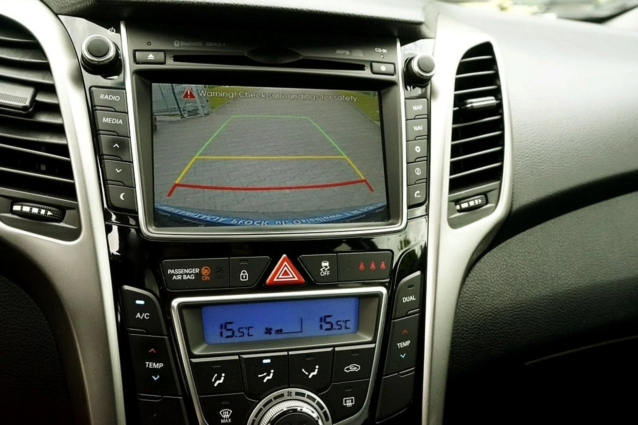 Hyundai i30 - Zdjęcie 22