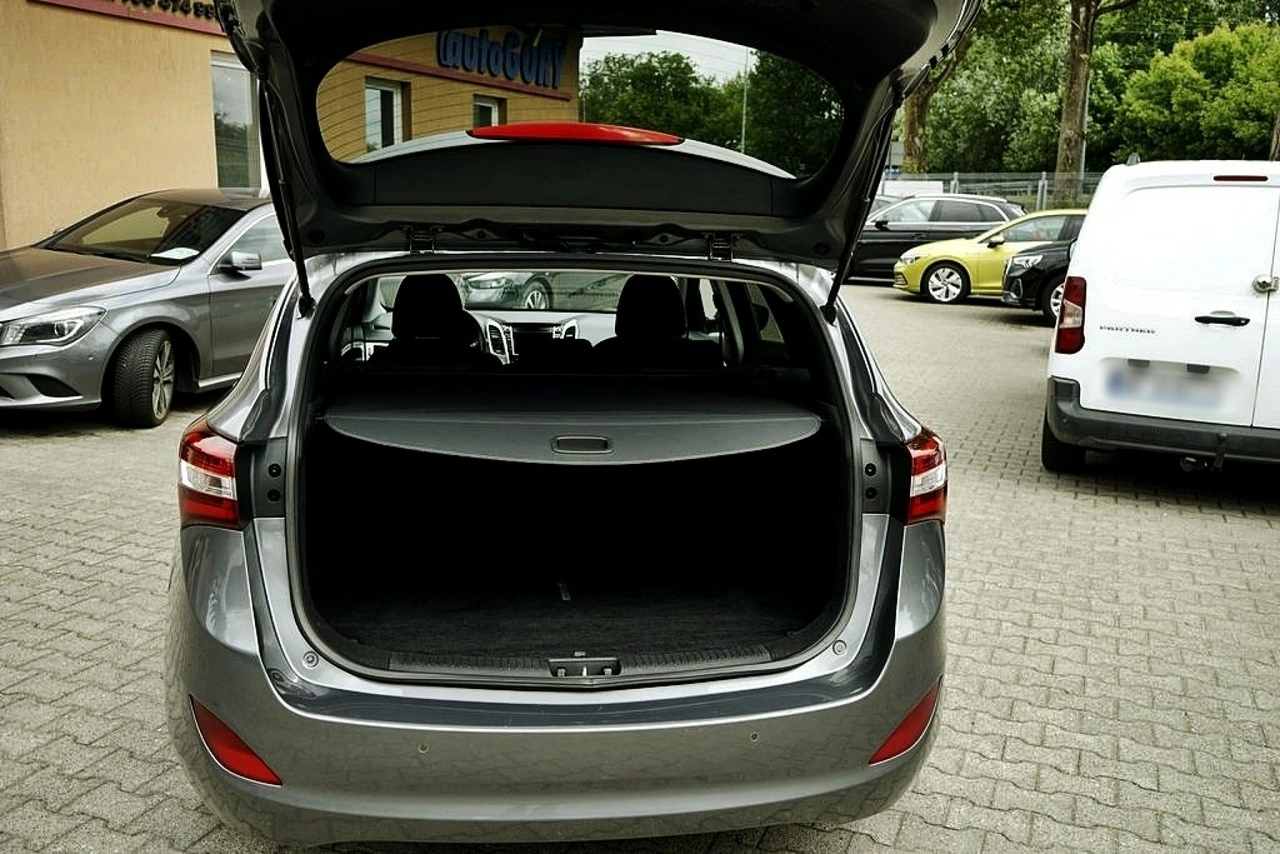 Hyundai i30 - Zdjęcie 25