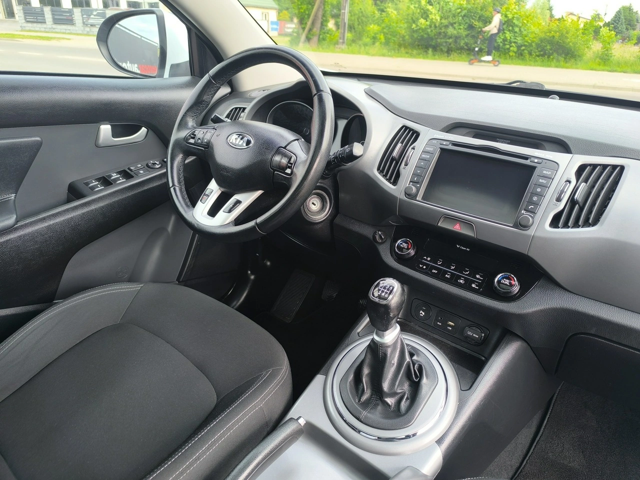 Kia Sportage - Zdjęcie 25