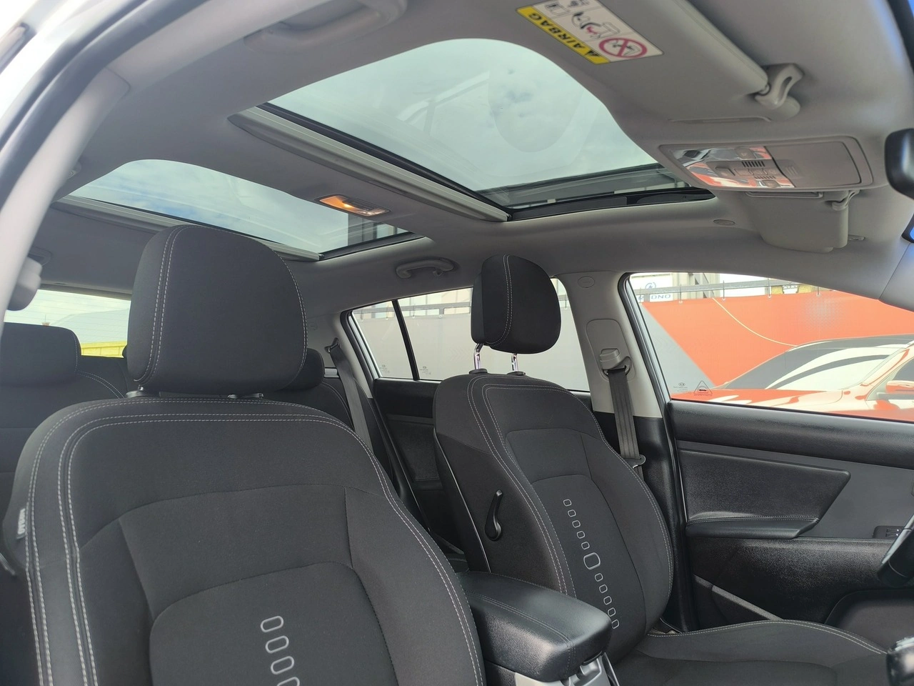 Kia Sportage - Zdjęcie 27