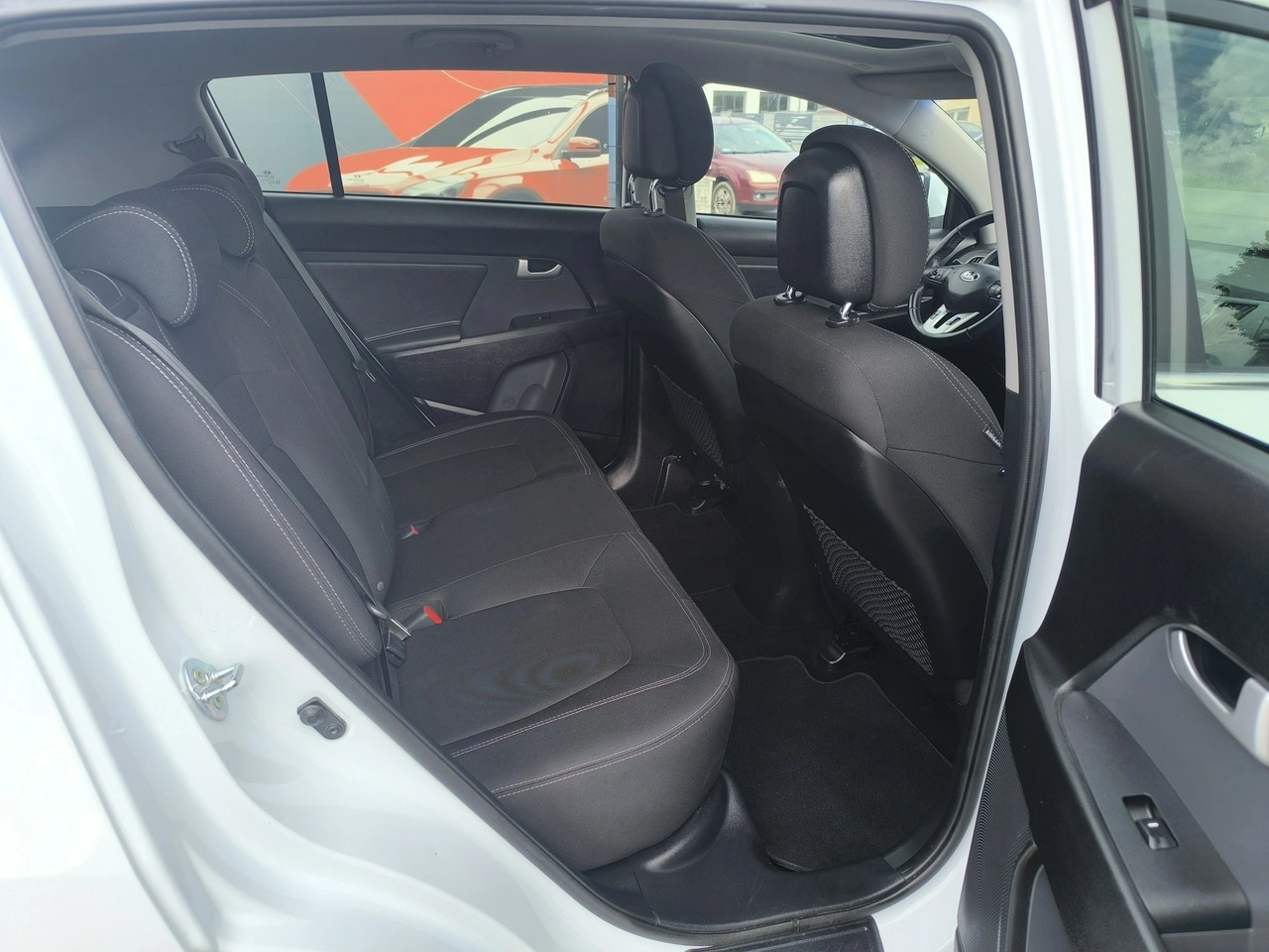 Kia Sportage - Zdjęcie 28
