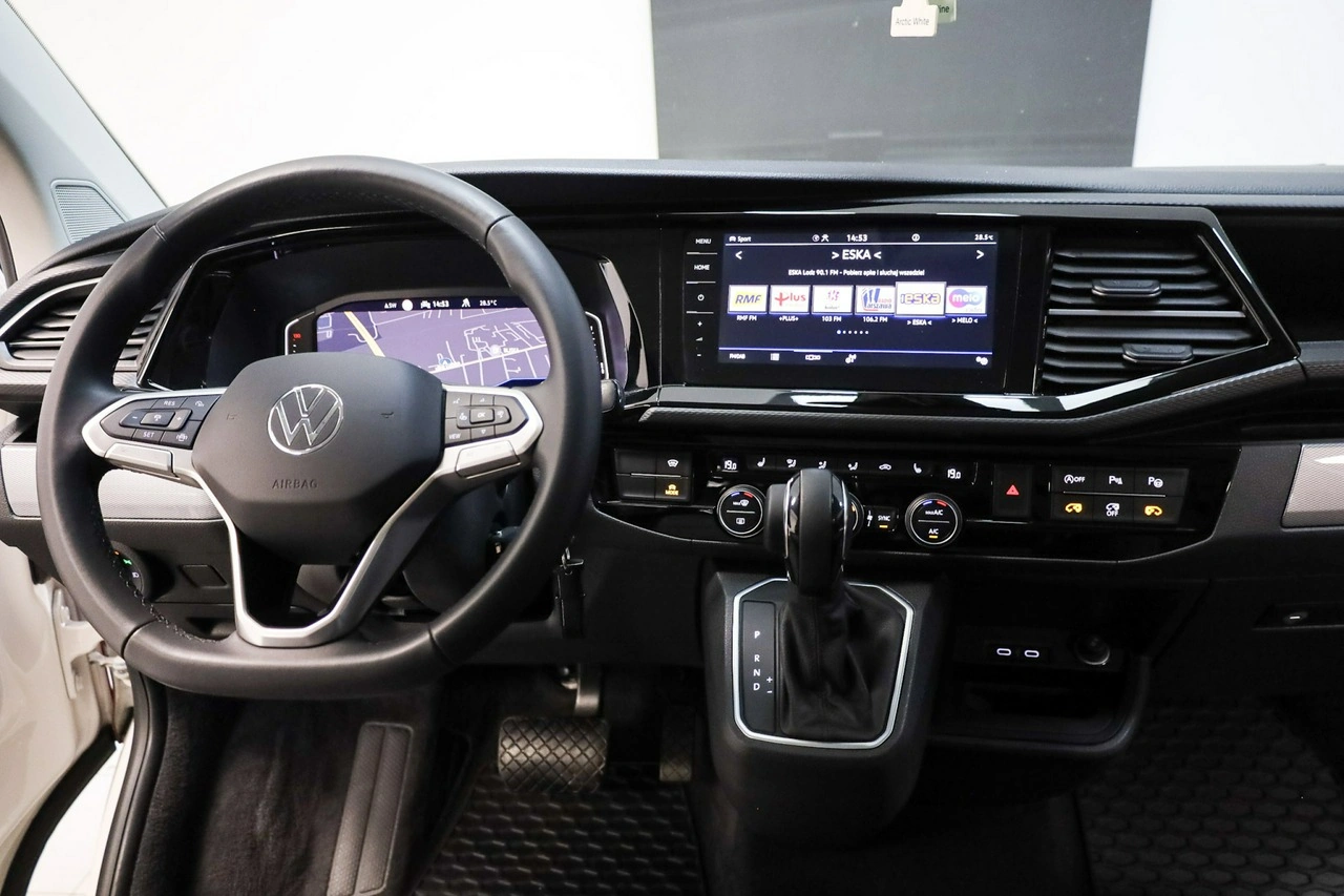 Volkswagen Multivan - Zdjęcie 22