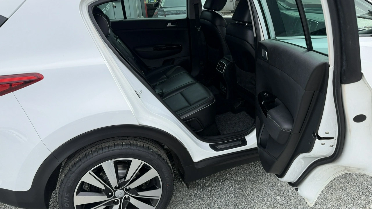 Kia Sportage - Zdjęcie 20