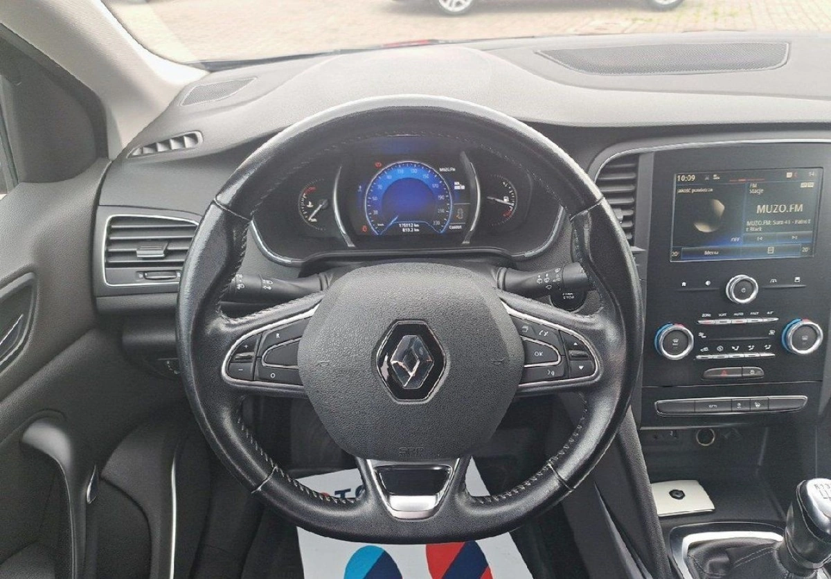 Renault Megane - Zdjęcie 9