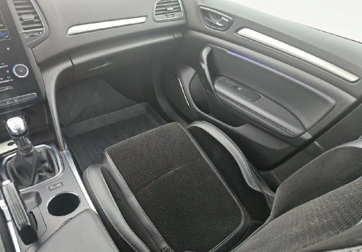 Renault Megane - Zdjęcie 19