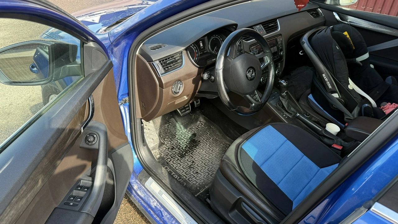 Skoda Superb - Zdjęcie 9