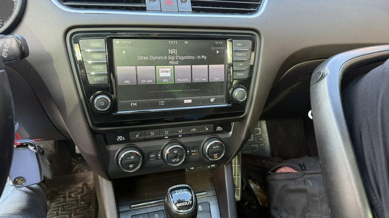 Skoda Superb - Zdjęcie 20