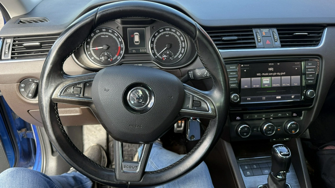 Skoda Superb - Zdjęcie 22
