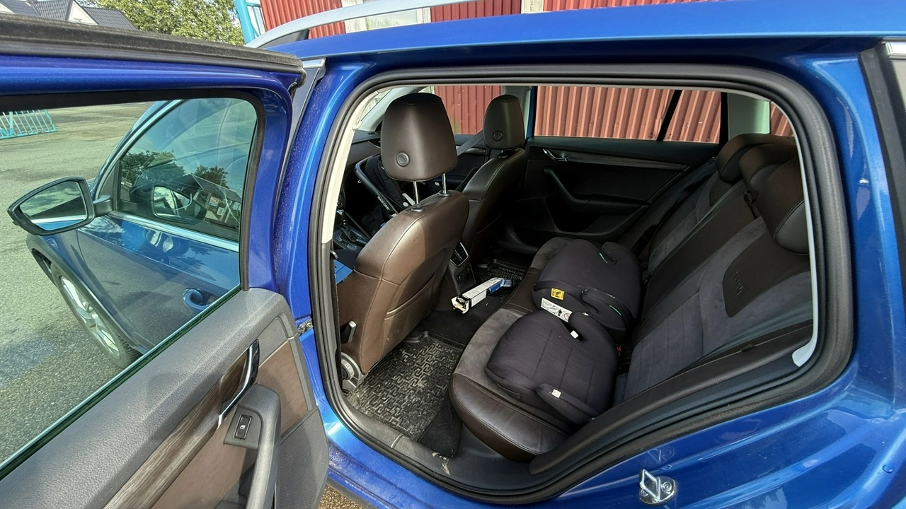 Skoda Superb - Zdjęcie 26