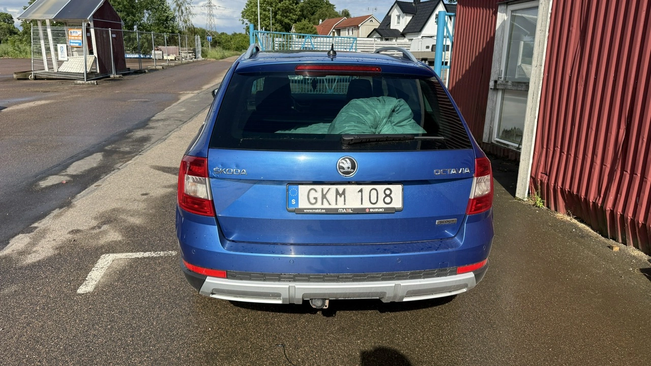 Skoda Superb - Zdjęcie 8