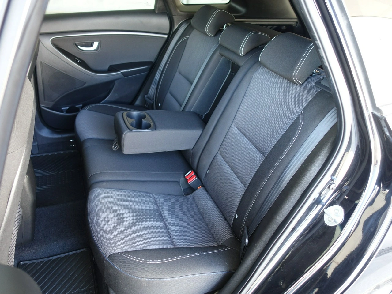 Hyundai i30 - Zdjęcie 18