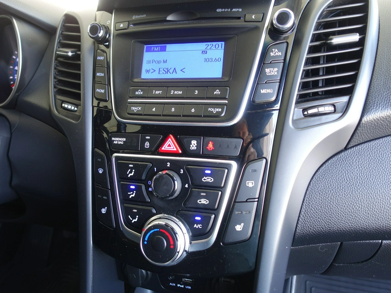 Hyundai i30 - Zdjęcie 28