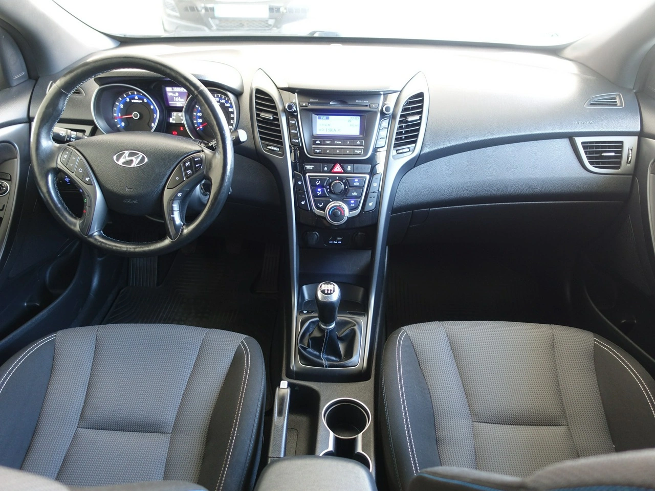 Hyundai i30 - Zdjęcie 19