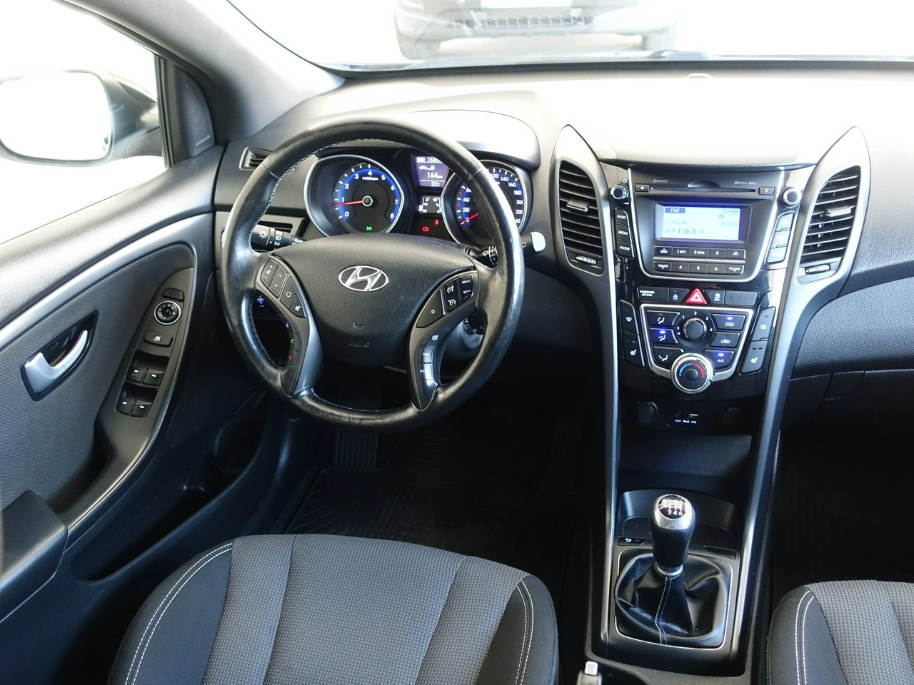 Hyundai i30 - Zdjęcie 24