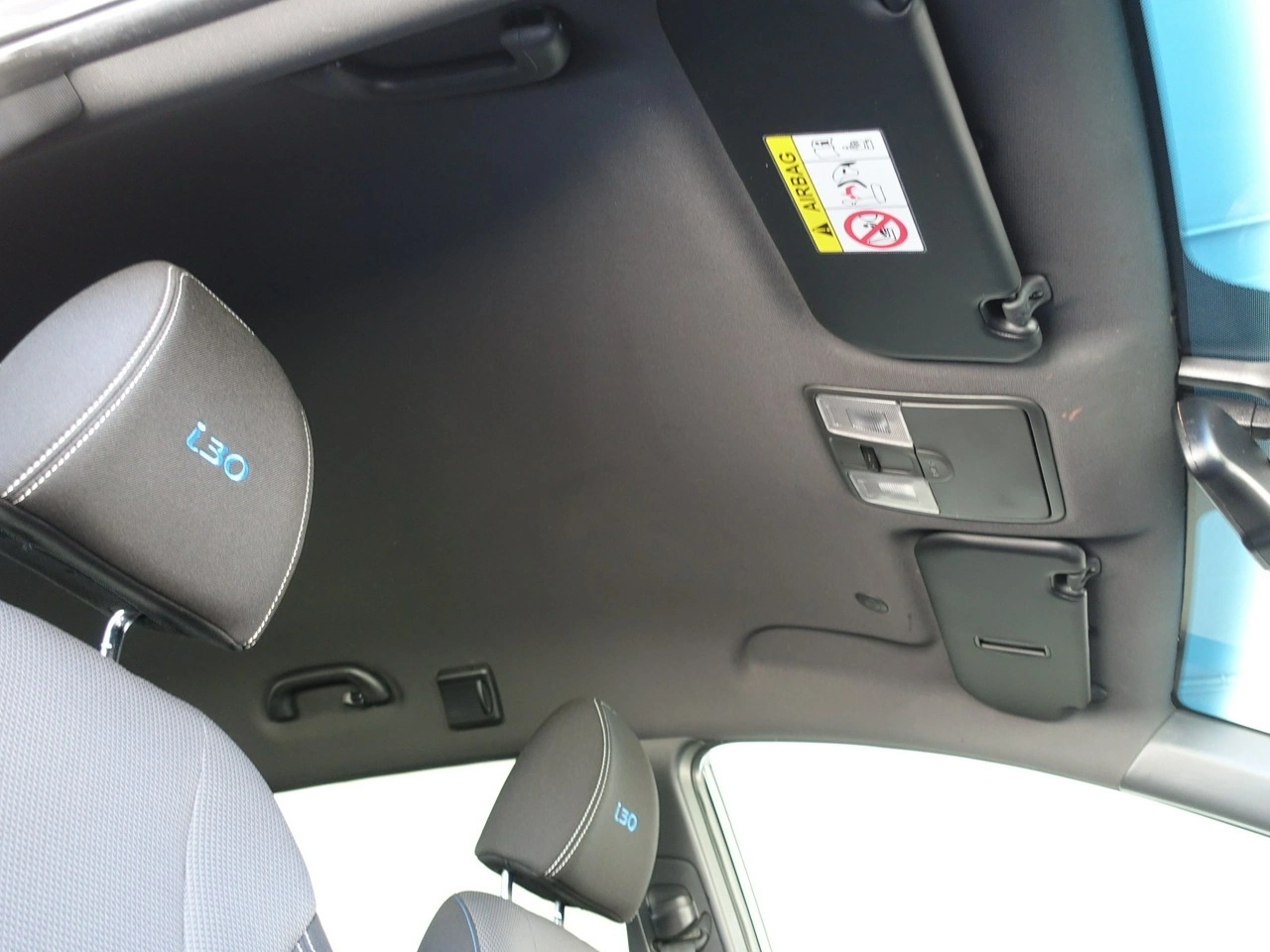 Hyundai i30 - Zdjęcie 23