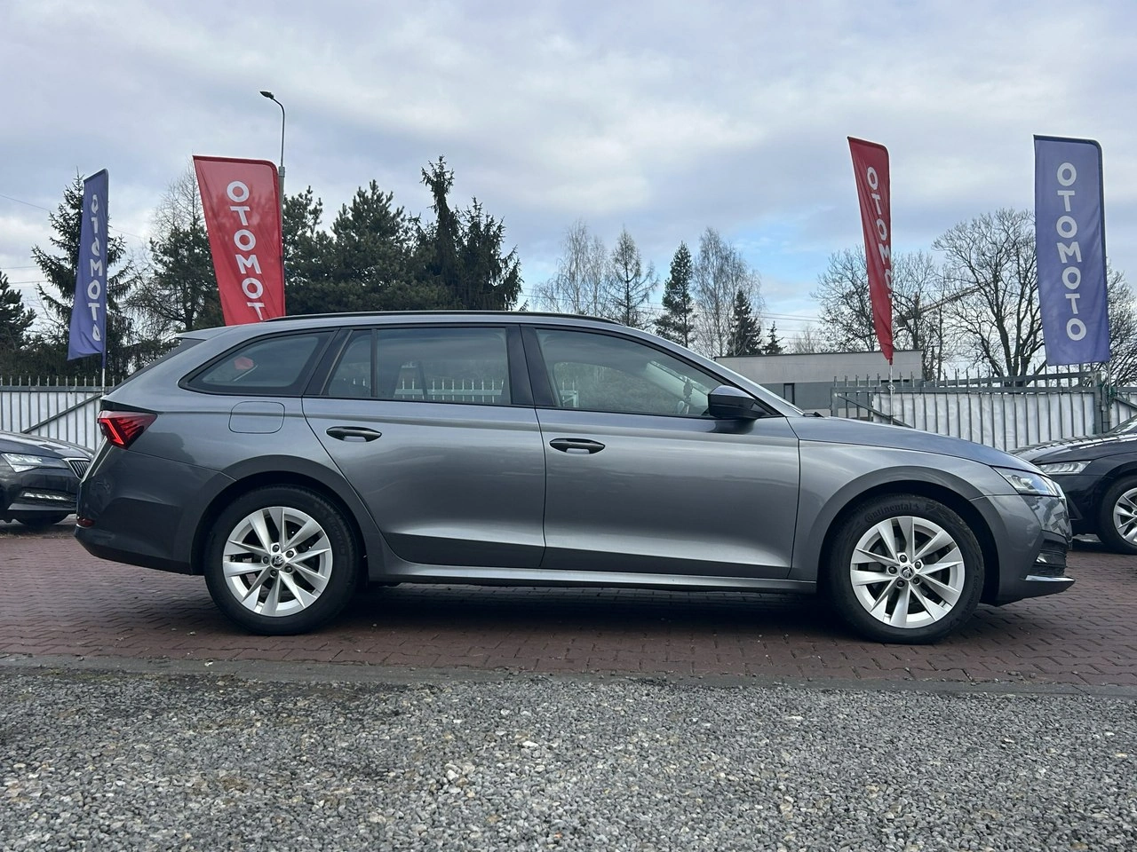 Skoda Octavia - Zdjęcie 10