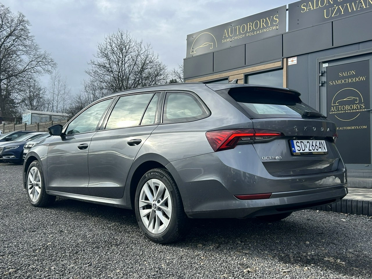 Skoda Octavia - Zdjęcie 6