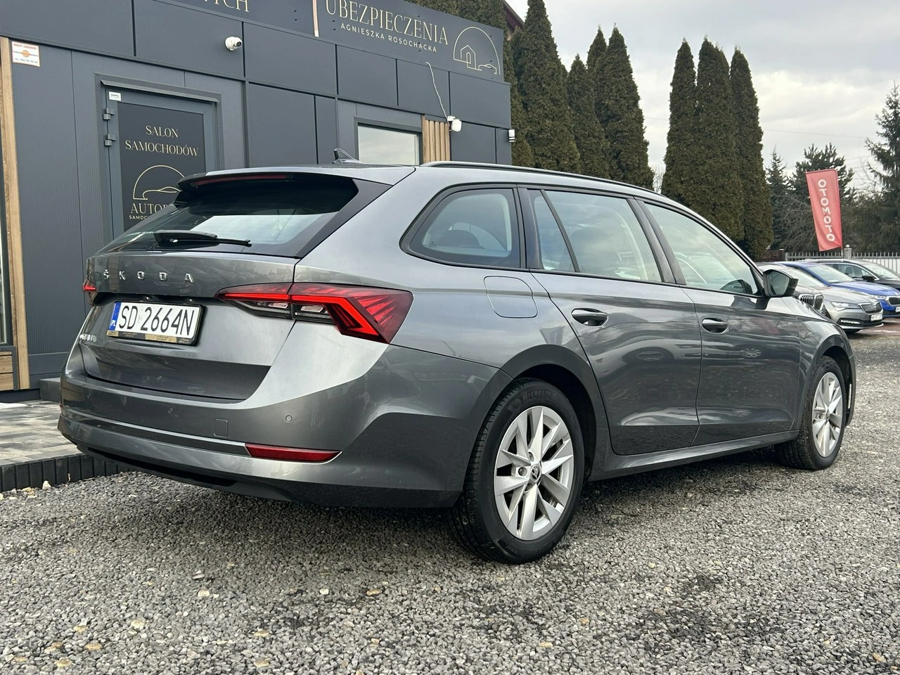 Skoda Octavia - Zdjęcie 9