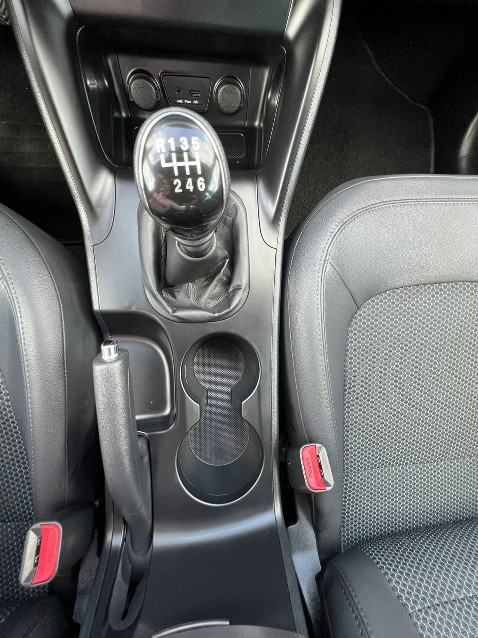 Hyundai ix35 - Zdjęcie 20