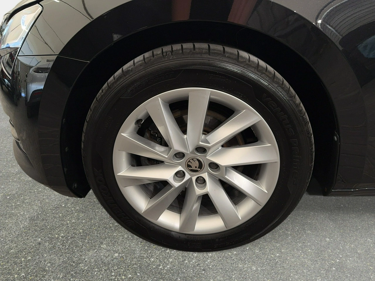 Skoda Superb - Zdjęcie 9