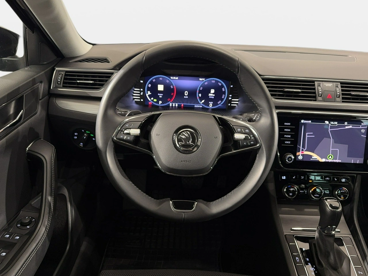 Skoda Superb - Zdjęcie 19