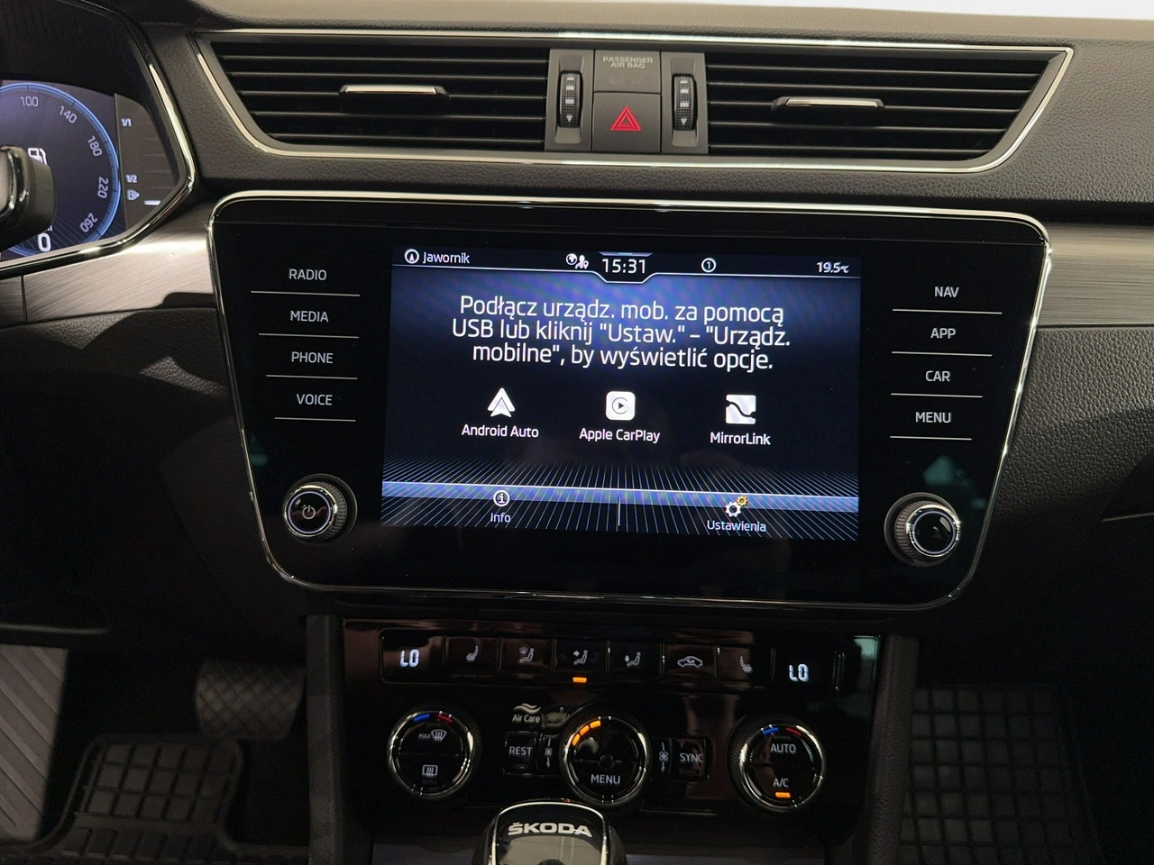 Skoda Superb - Zdjęcie 26