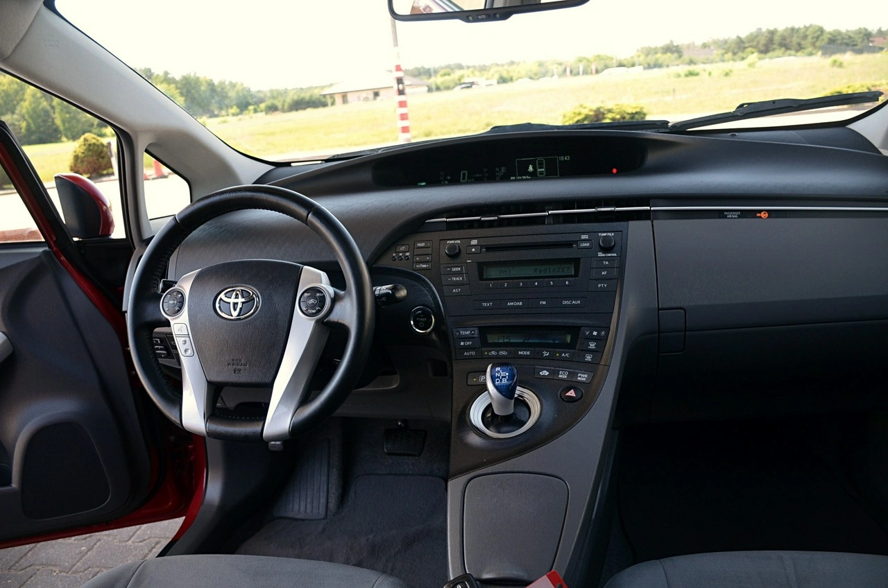 Toyota Prius+ - Zdjęcie 18