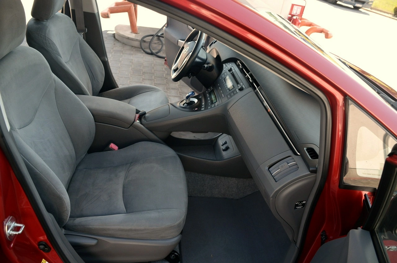 Toyota Prius+ - Zdjęcie 20