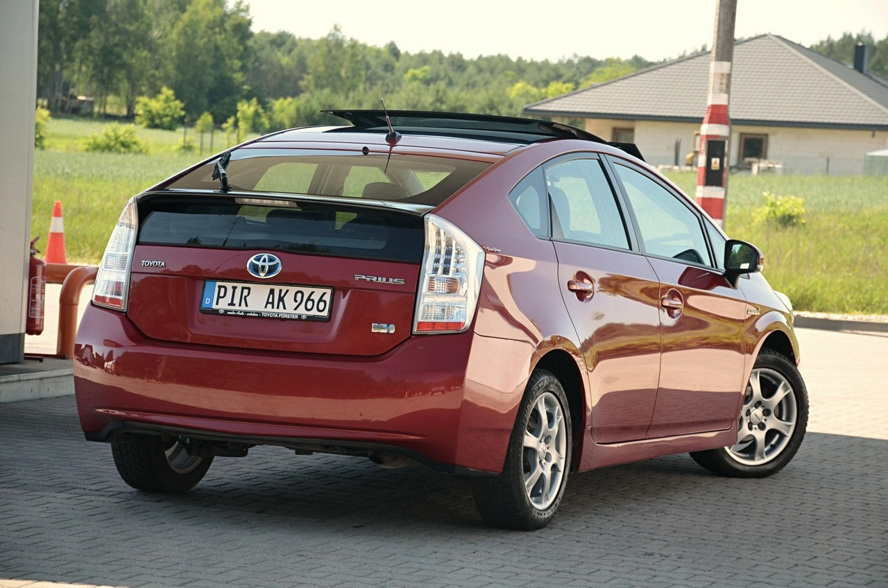 Toyota Prius+ - Zdjęcie 8