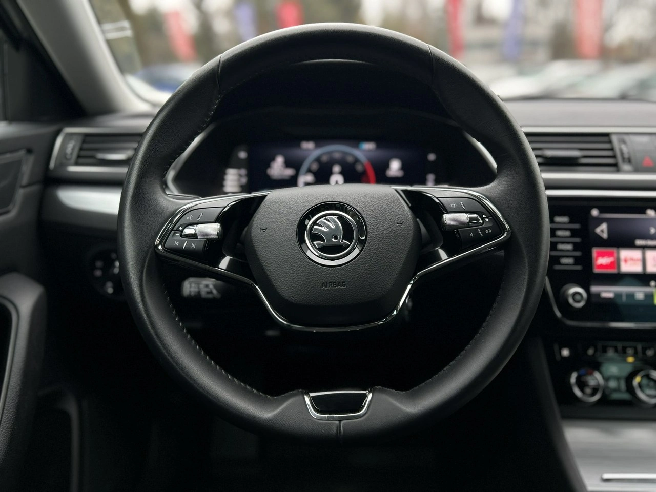 Skoda Superb - Zdjęcie 16