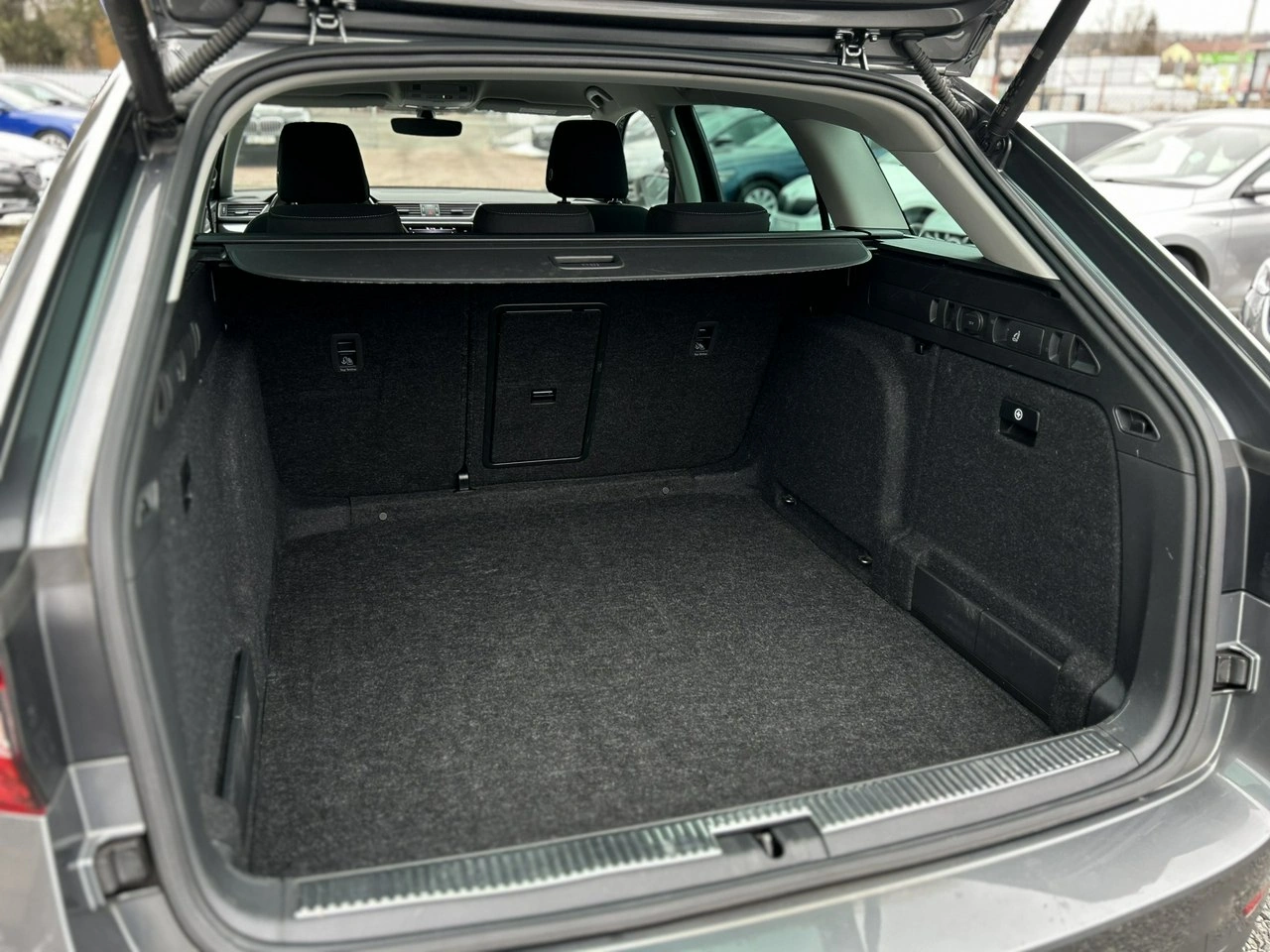 Skoda Superb - Zdjęcie 36