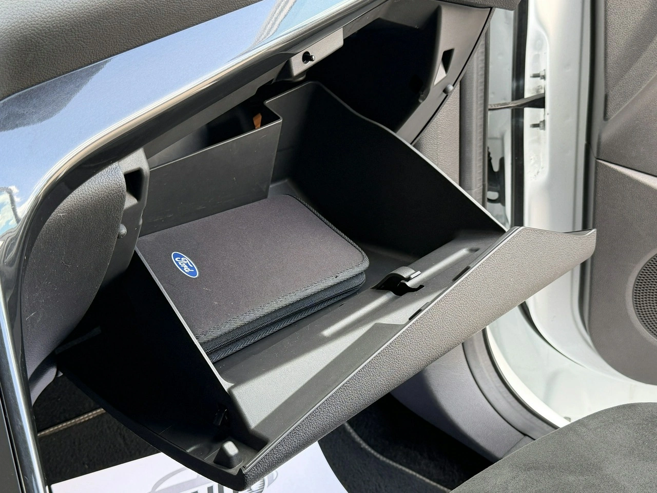 Ford Kuga - Zdjęcie 66