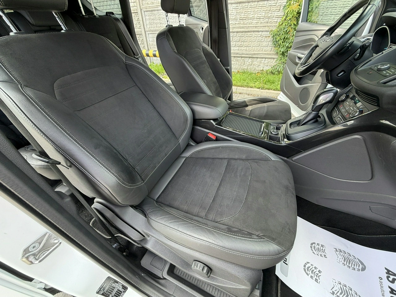 Ford Kuga - Zdjęcie 70