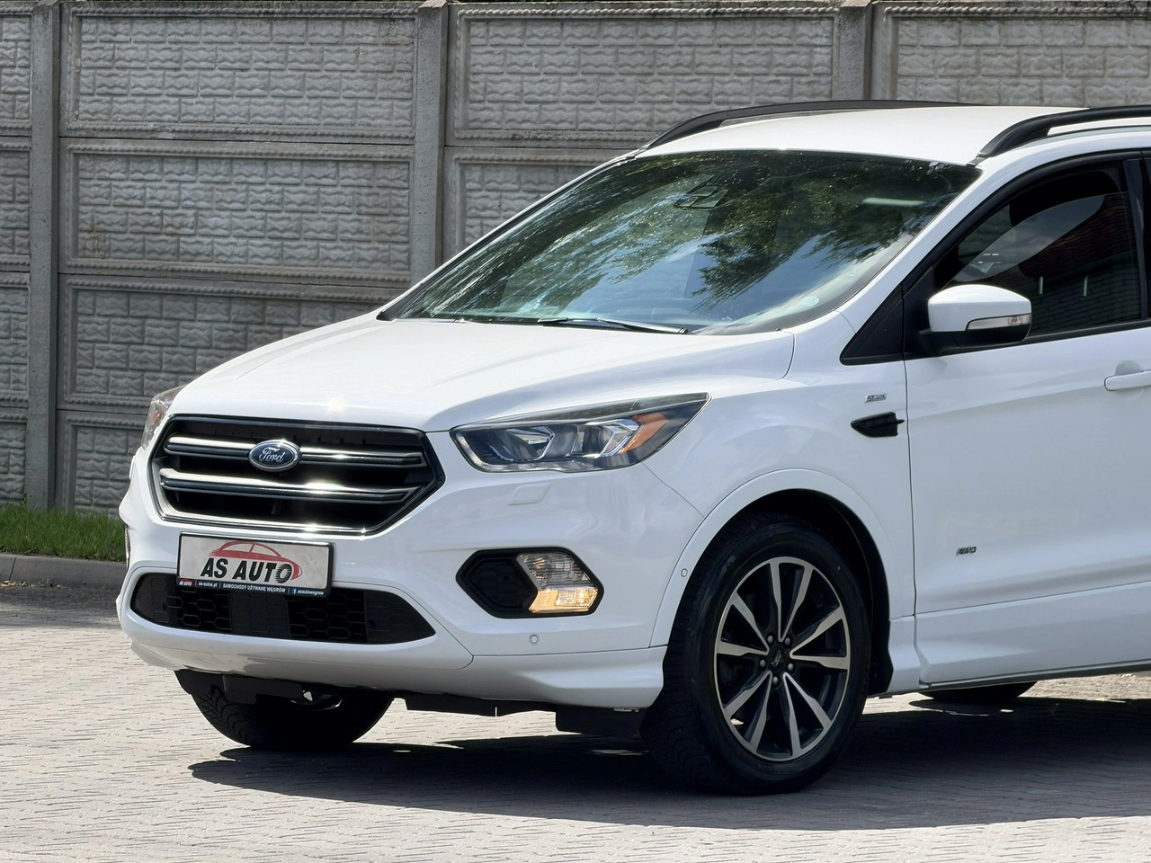 Ford Kuga - Zdjęcie 21