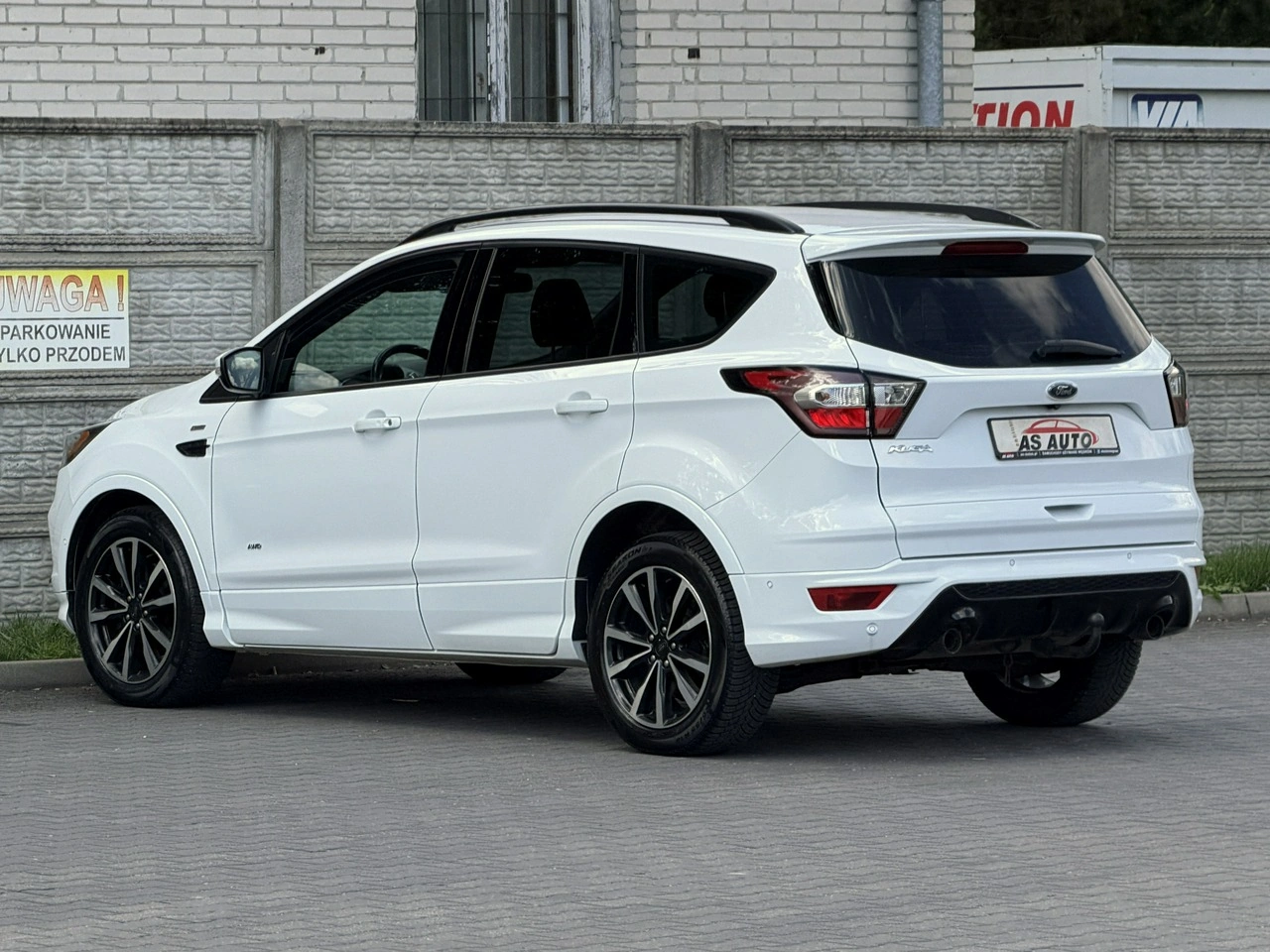 Ford Kuga - Zdjęcie 31