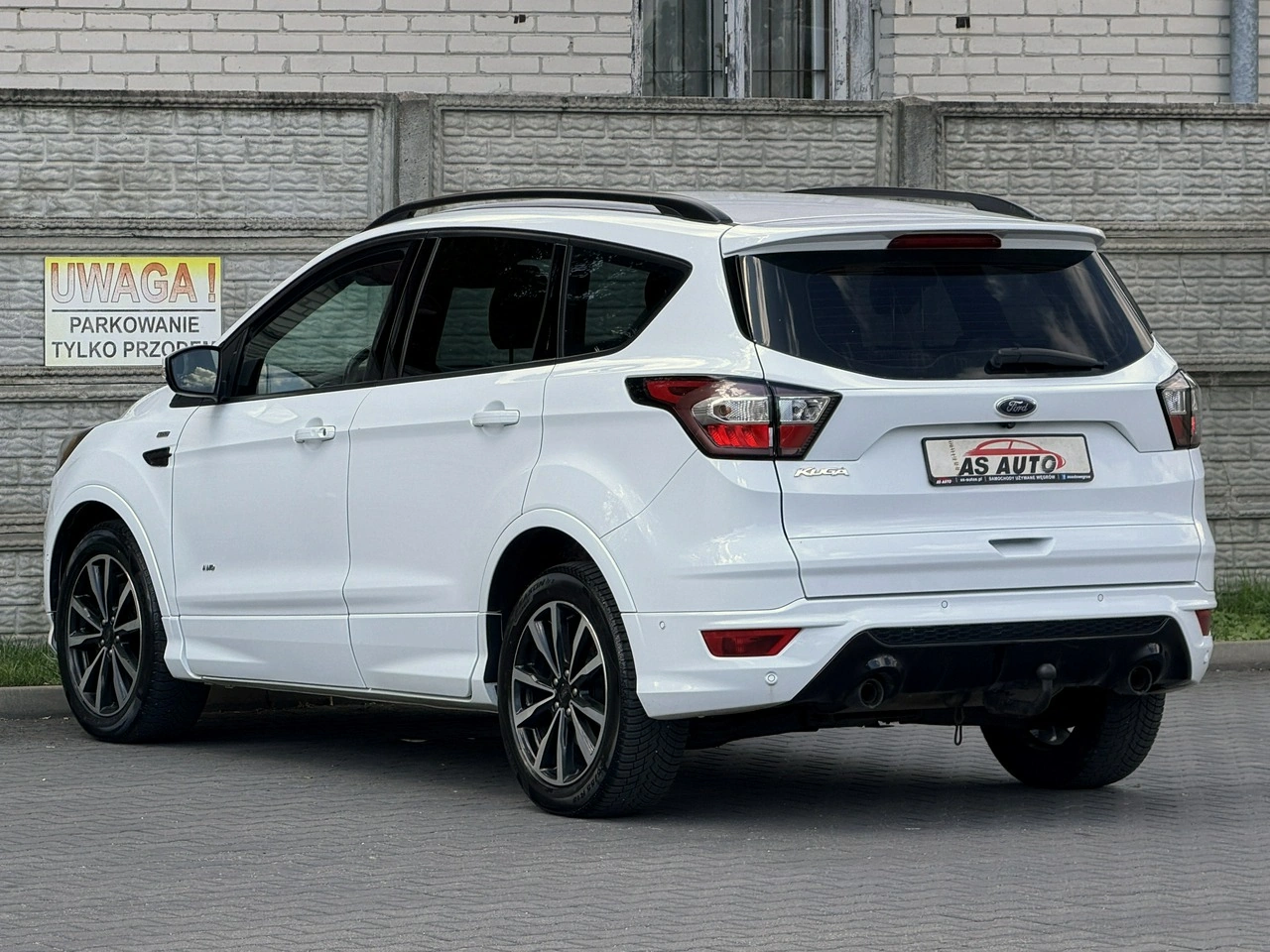 Ford Kuga - Zdjęcie 33