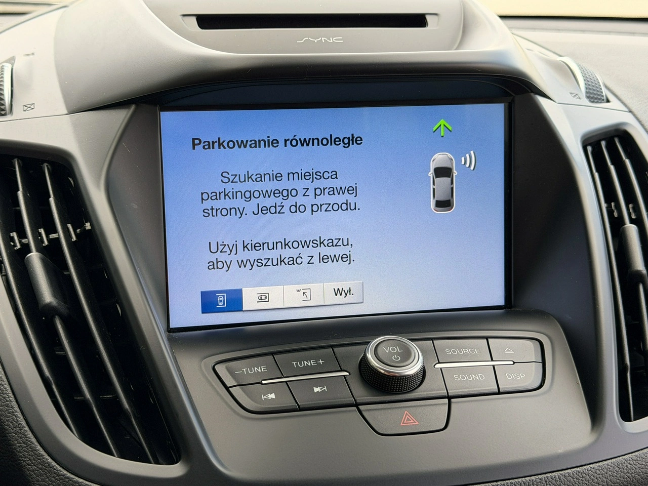 Ford Kuga - Zdjęcie 14