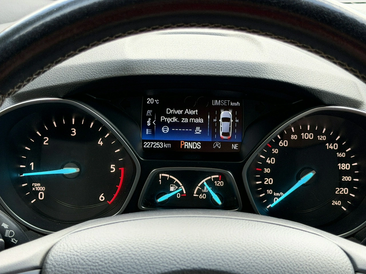 Ford Kuga - Zdjęcie 55