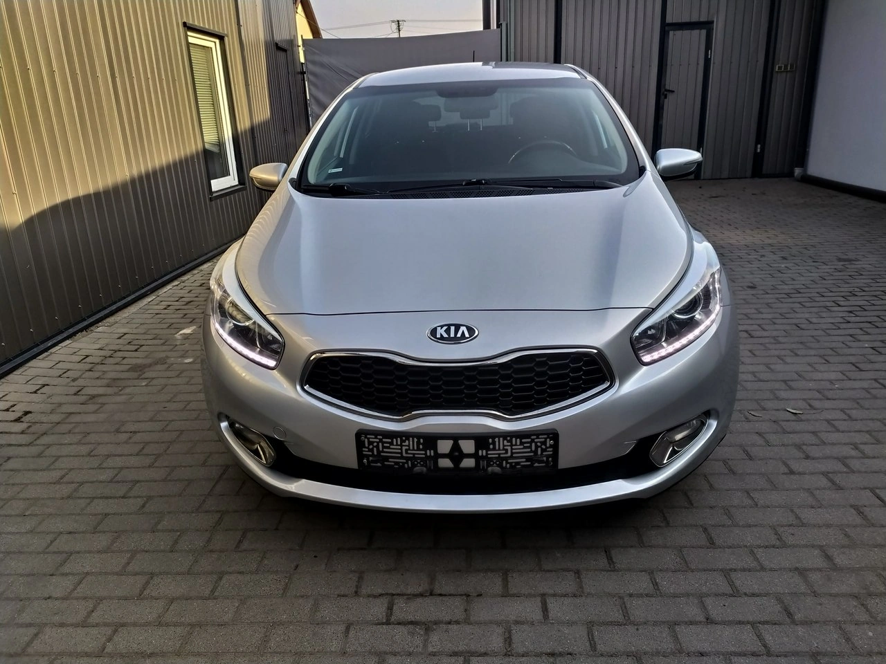 Kia Ceed - Zdjęcie 9