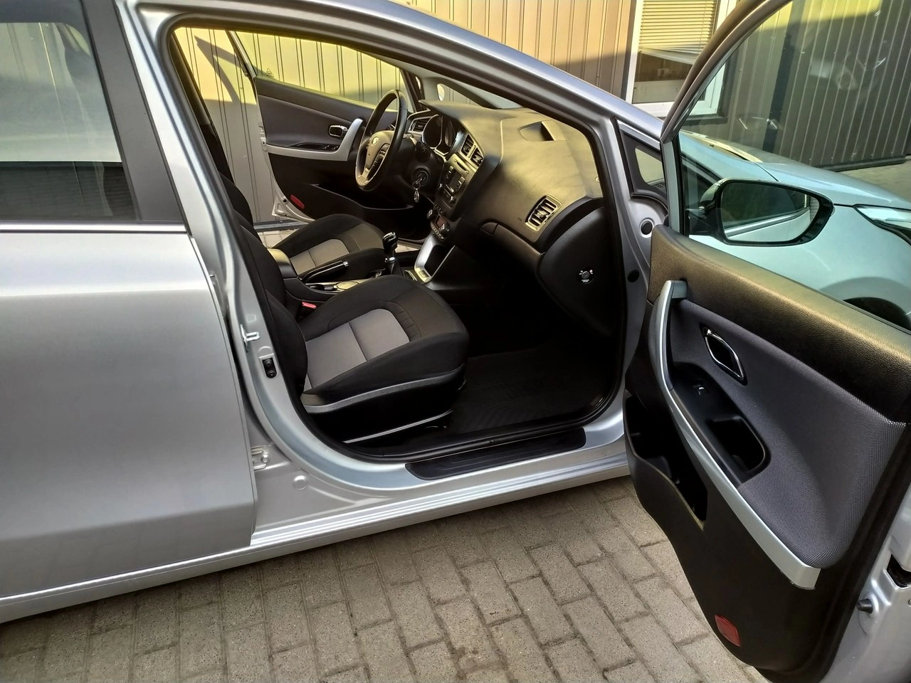 Kia Ceed - Zdjęcie 23