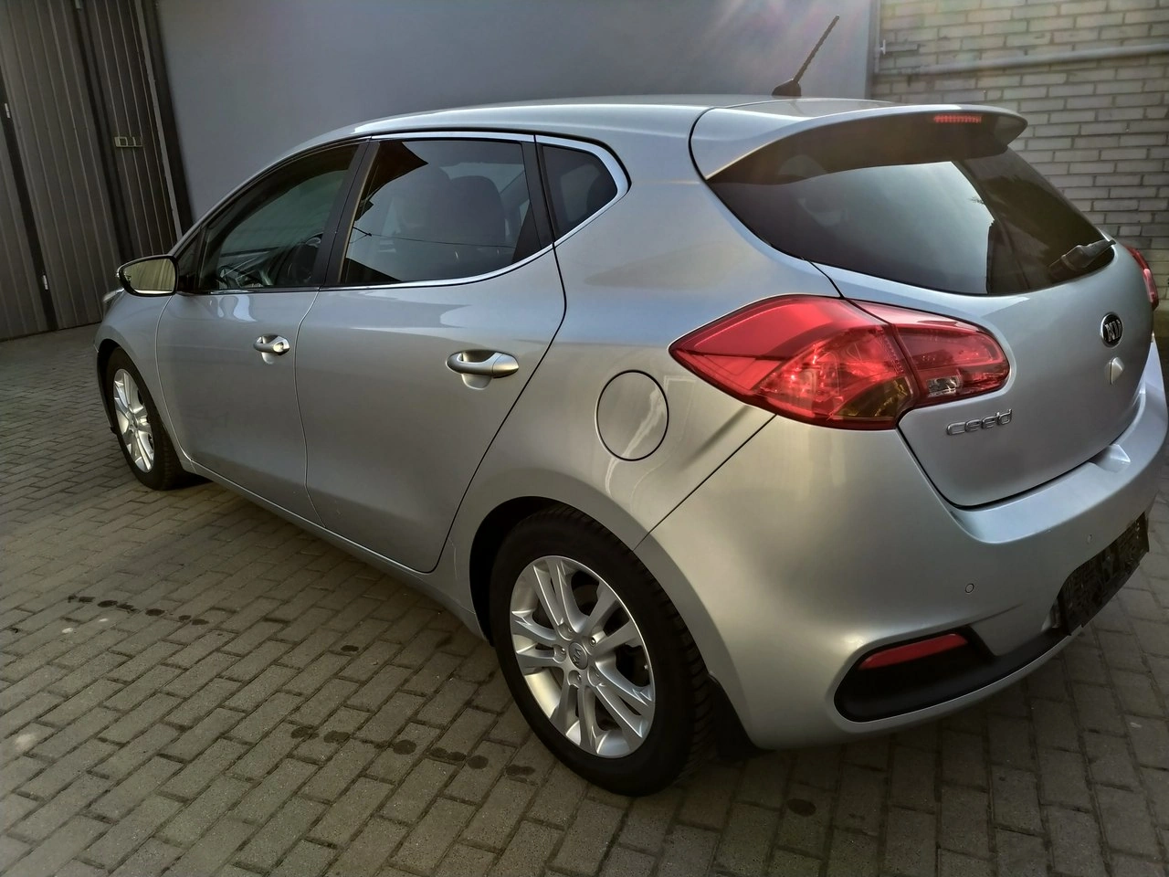 Kia Ceed - Zdjęcie 4