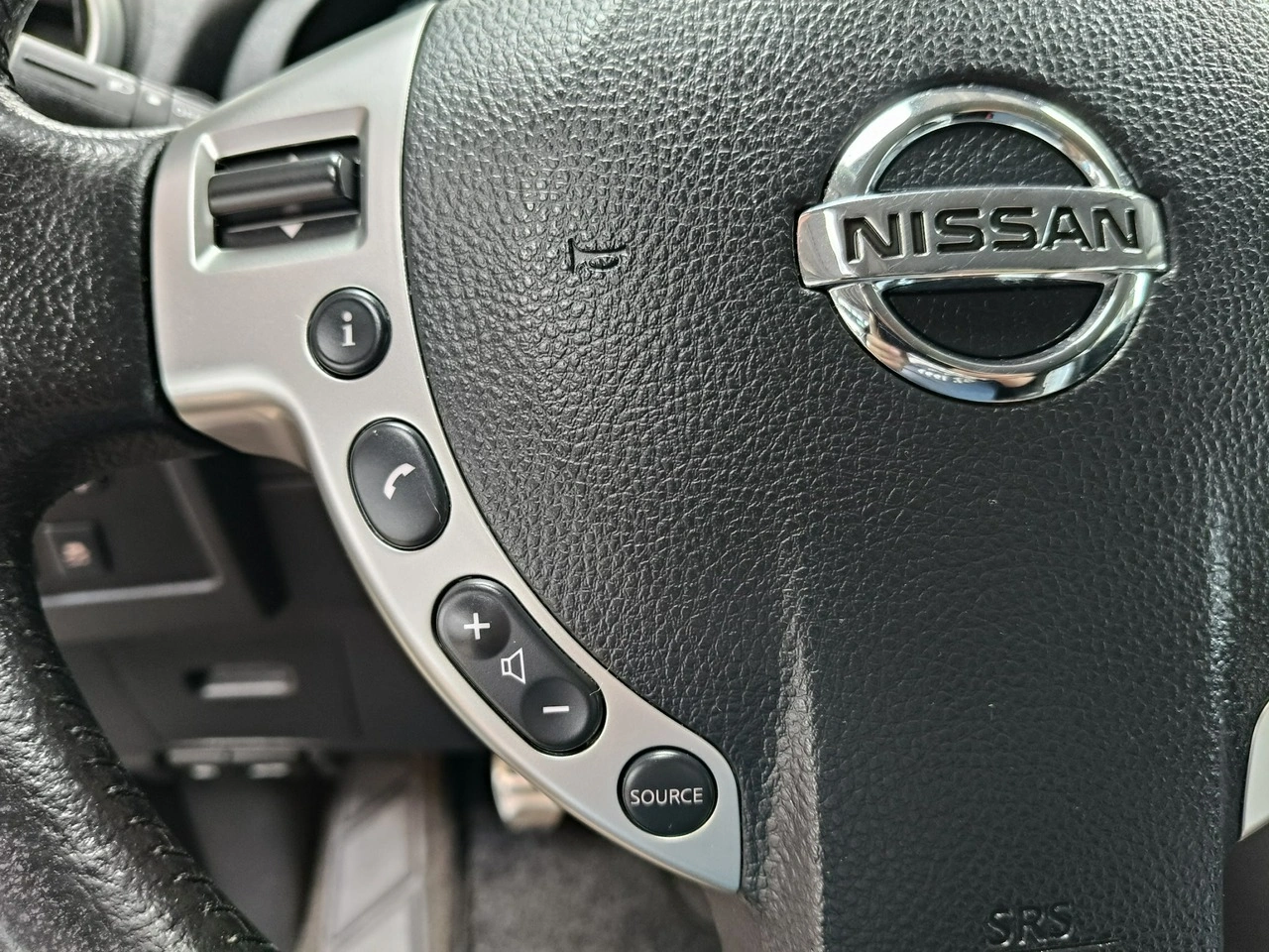 Nissan Qashqai - Zdjęcie 20
