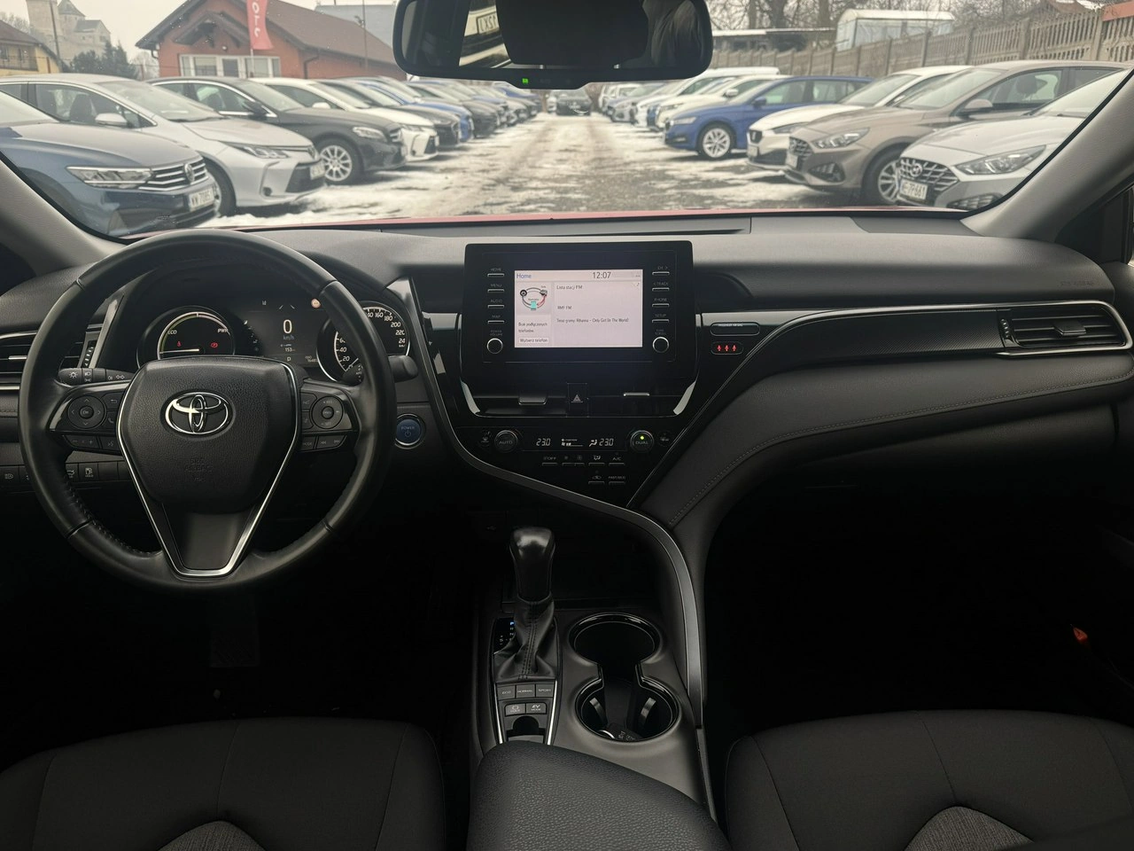 Toyota Camry - Zdjęcie 20