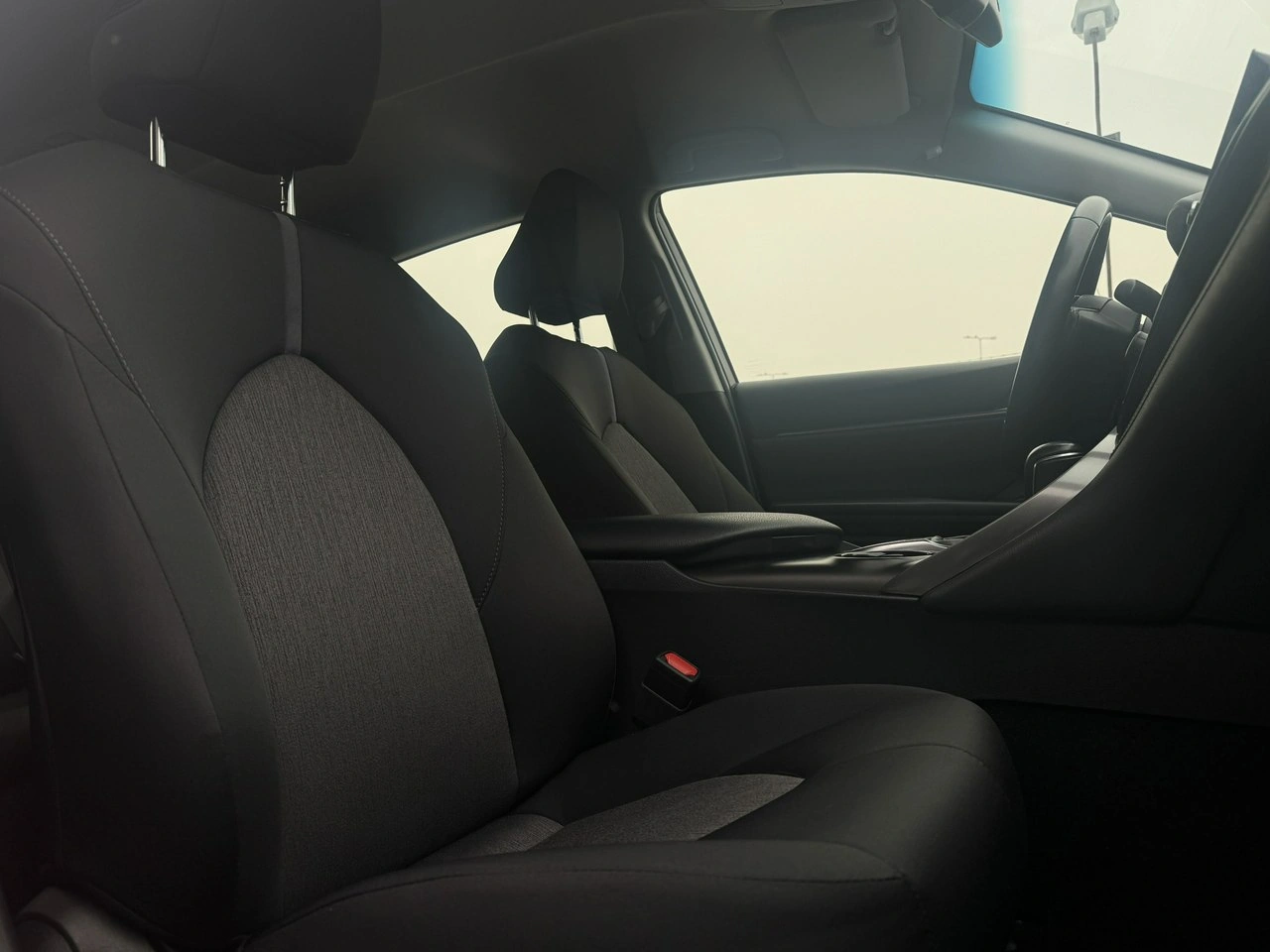 Toyota Camry - Zdjęcie 24