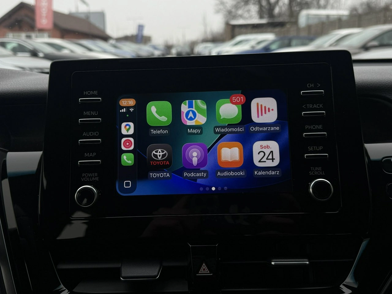 Toyota Camry - Zdjęcie 35