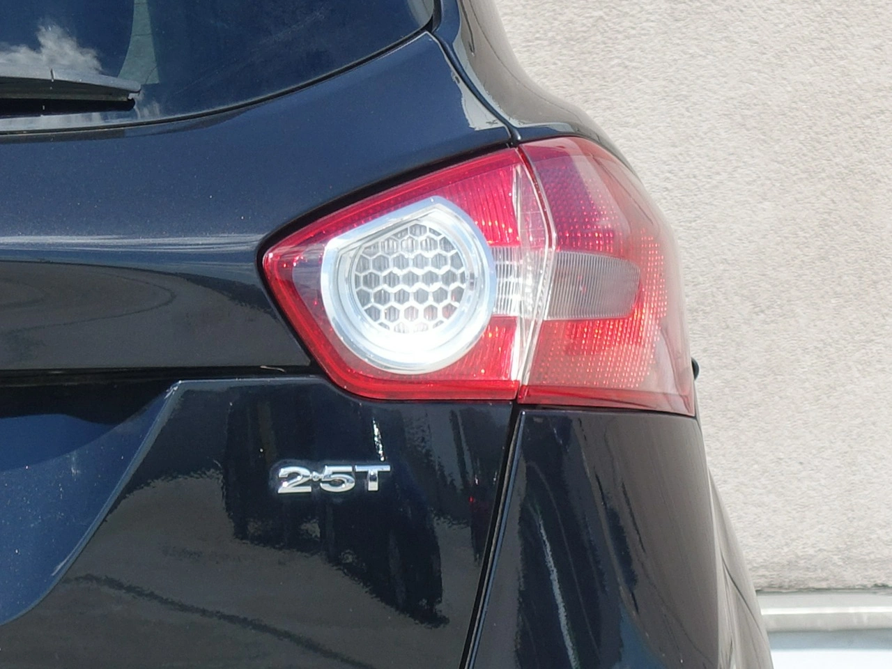 Ford Kuga - Zdjęcie 24