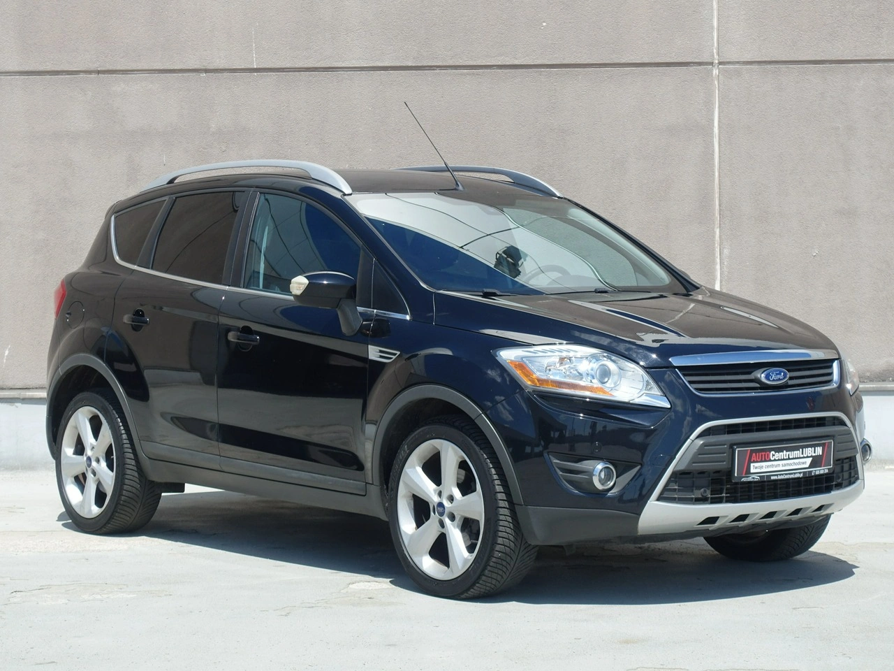 Ford Kuga - Zdjęcie 1