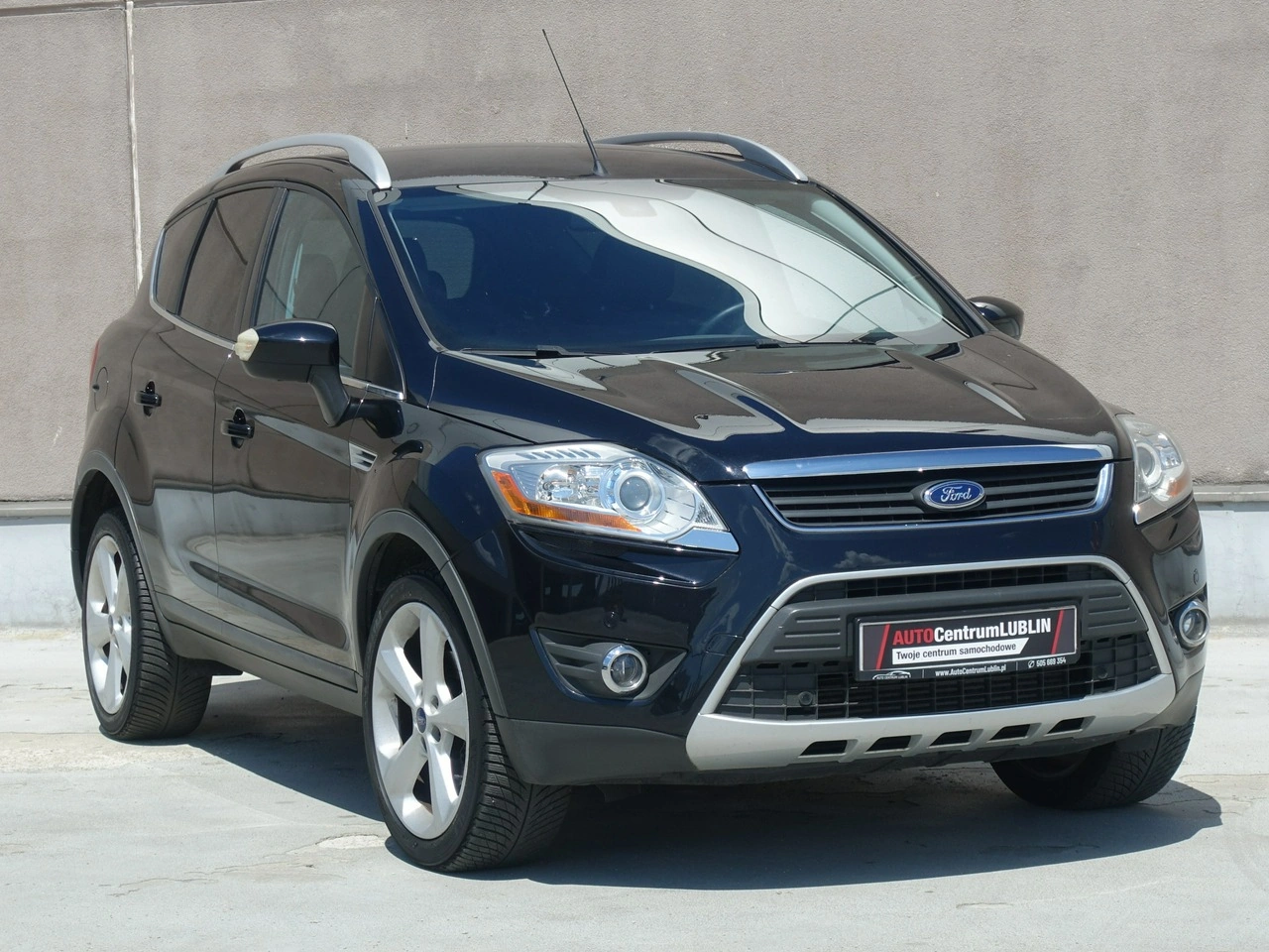 Ford Kuga - Główne zdjęcie