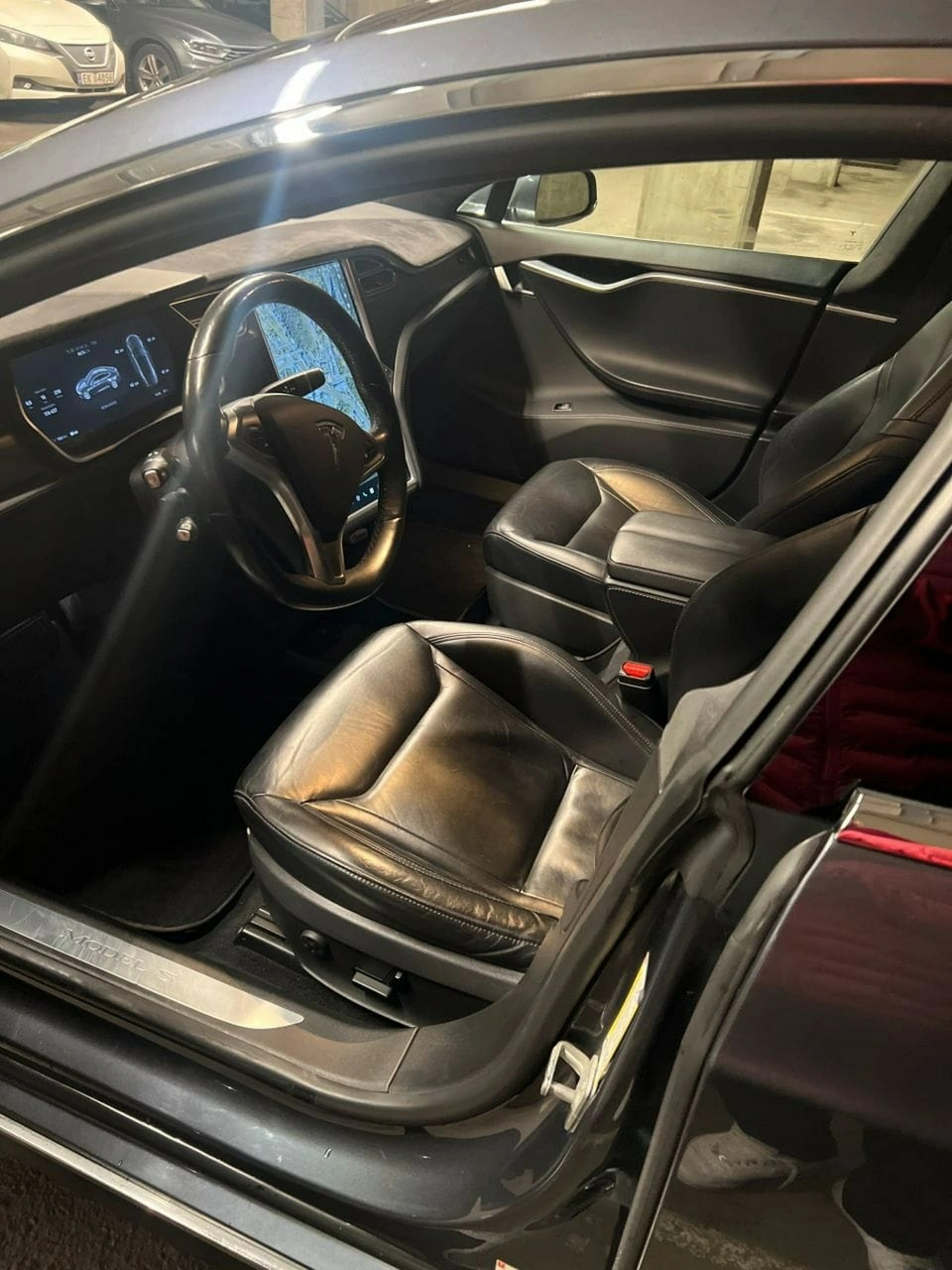 Tesla Model S - Zdjęcie 3
